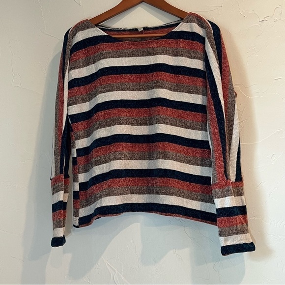 Women's Chenault Striped Sweater - Picture 2 of 8